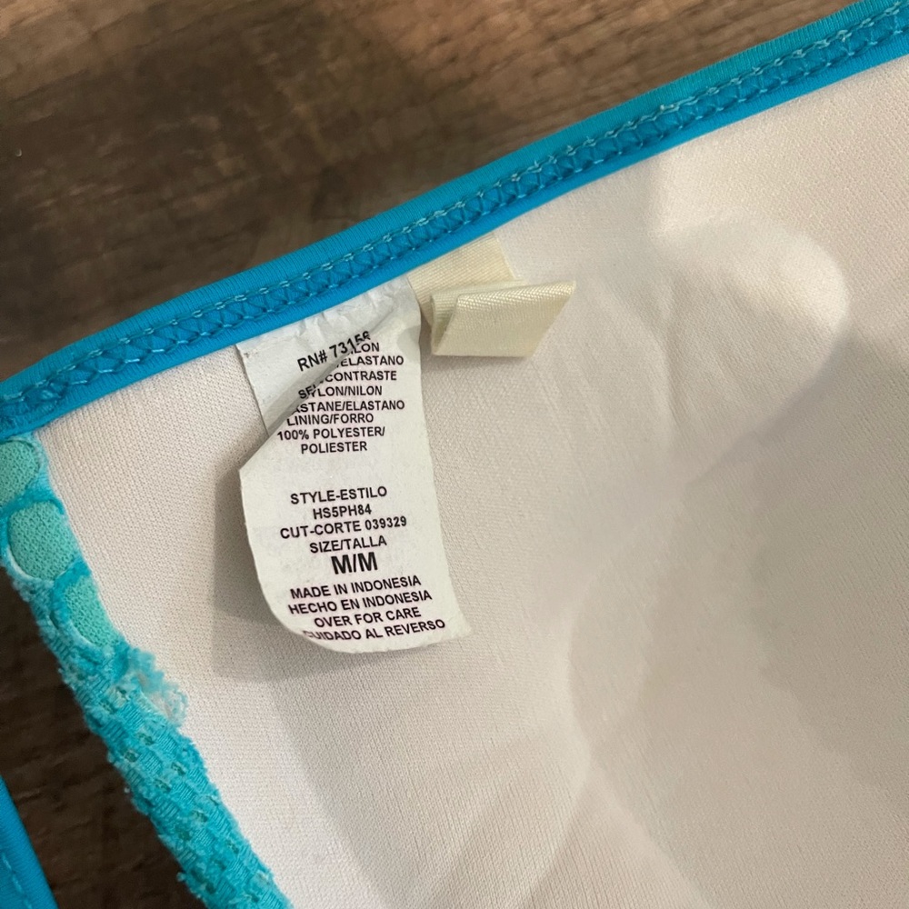 Hobie blue bikini top size medium - Picture 4 of 4